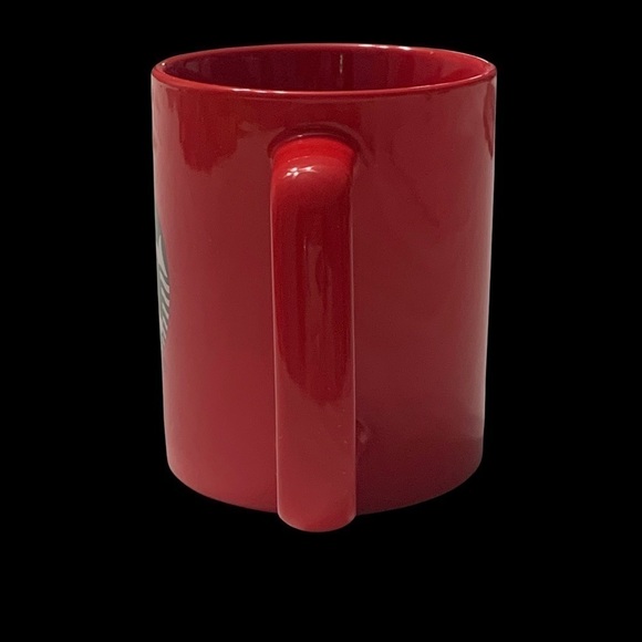 Starbucks 11 oz Red mug - 2020 - Picture 2 of 6